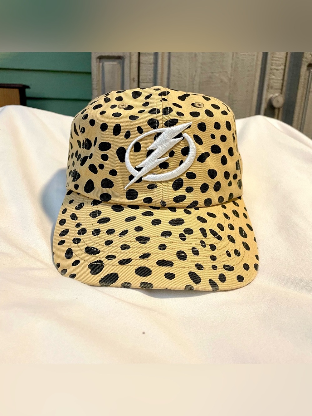 *EUC* '47 Brand~Tampa Bay Lightning - Snapback Hat - Leopard Print - NHL Cap/Hat